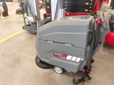 全自動(dòng)洗地機 全自動(dòng)洗地機